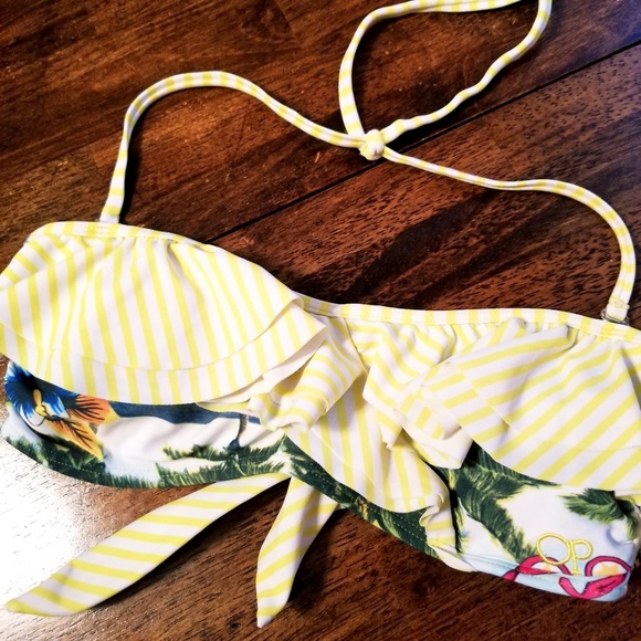 OP Ruffle Two Piece Bathing - Picture 2 of 6